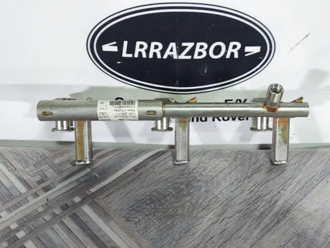 Рампа топливная Range Rover Sport 2 L494 3.0SC
