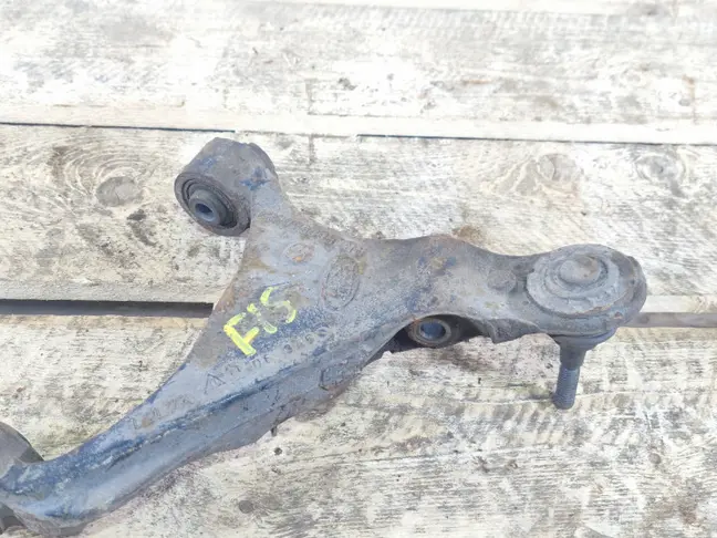 Рычаг передний верхн правый Land Rover Sport L320