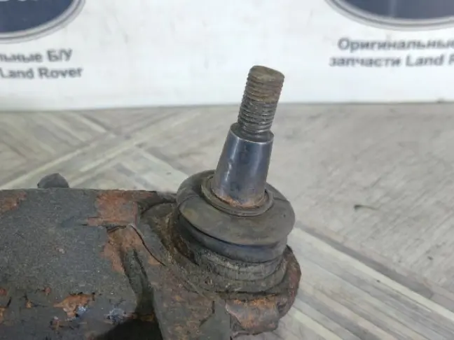 Рычаг передний нижний правый Land Rover Sport L320