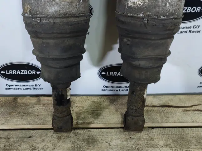 Пневмостойка задняя комплек Range Rover Sport L320