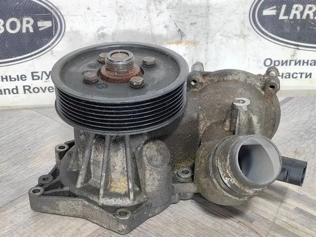 Помпа Range Rover L322 2002-2005 M62