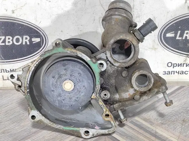 Помпа Range Rover L322 2002-2005 M62