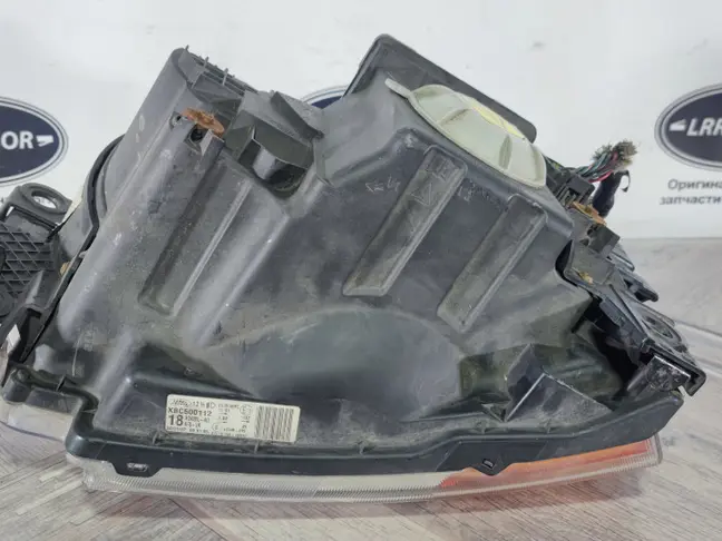 Фара левая адаптивная DISCOVERY 3 L319 05-09