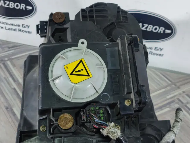 Фара левая адаптивная DISCOVERY 3 L319 05-09
