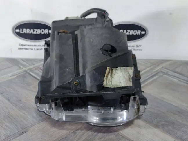 Фара правая адаптивная DISCOVERY 3 L319 05-09