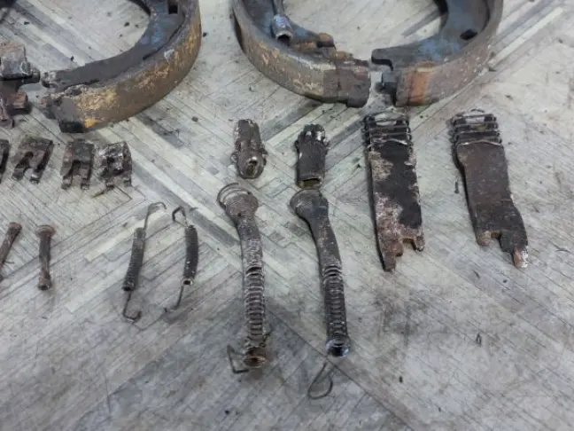 Механизм ручного тормоза Land Rover Sport L320