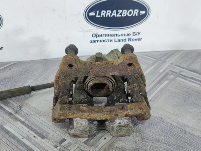 Суппорт правый задний Land Rover Sport L320