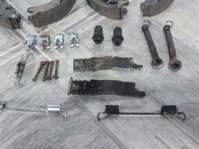 Механизм ручного тормоза Land Rover Sport L320