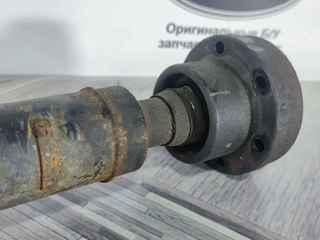 Вал карданный передний Range Rover Sport L320