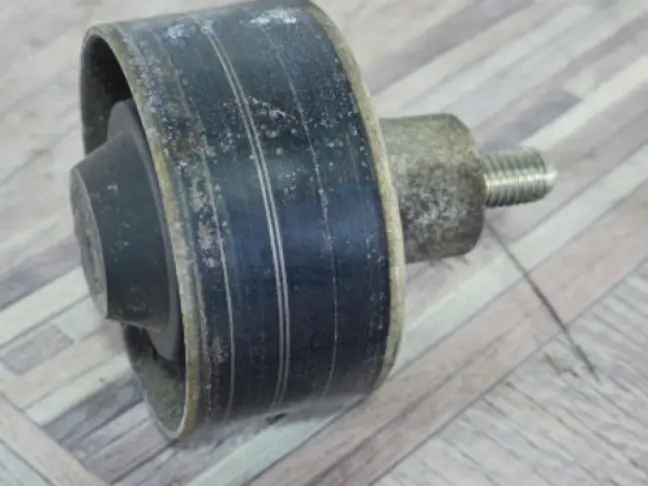 Ролик паразитный Range Rover Sport L320 3.6