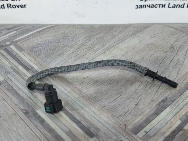 Трубка топливная Range Rover Sport L320 3.6