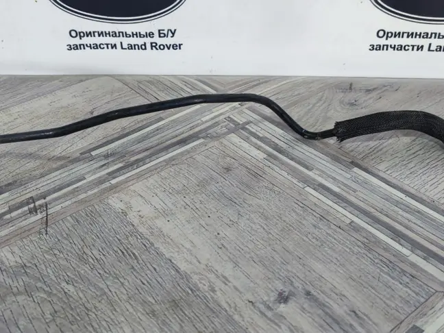 Трубка топливная возв Range Rover Sport L320 3.6