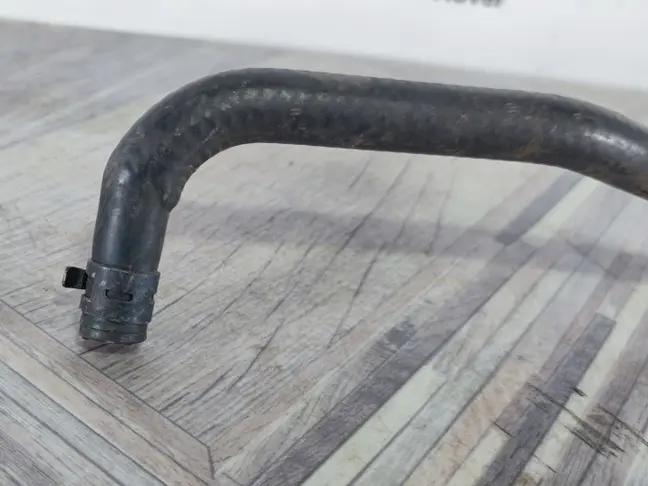 Патрубок охлаждения Range Rover Sport L320 3.6