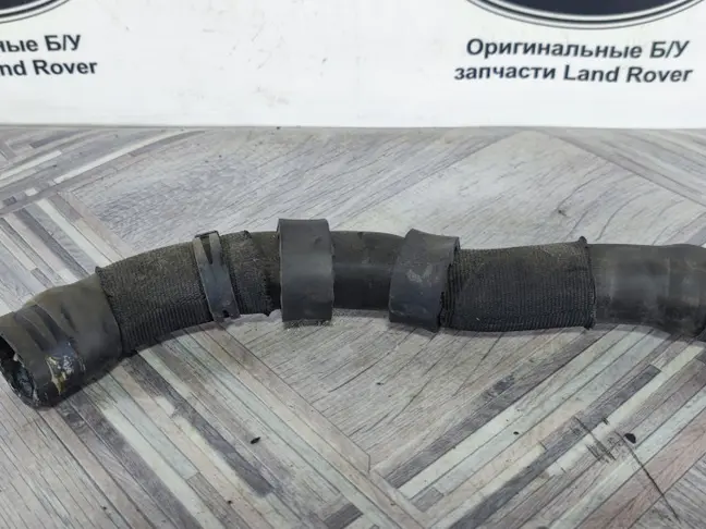 Патрубок охлаждения Range Rover L320 L322 3.6