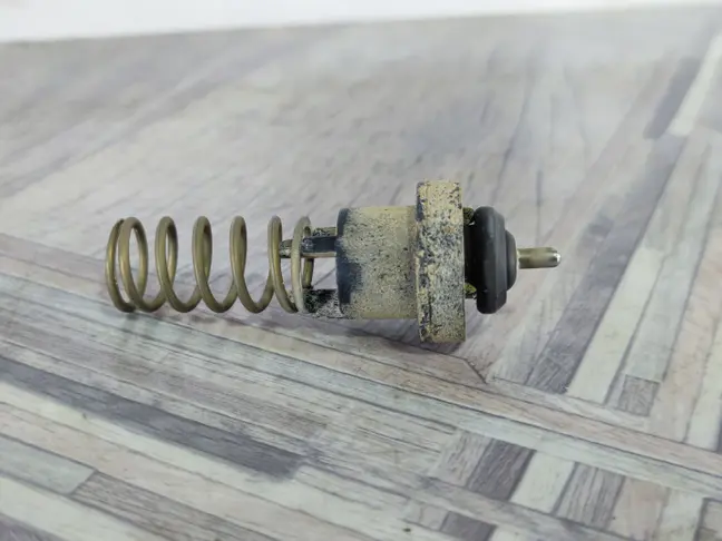 Выход системы рециркуляции Range Rover L320 3.6