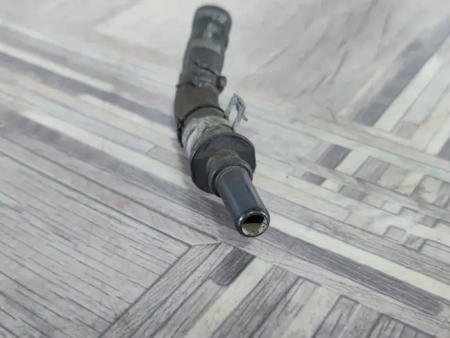 Патрубок термостата Range Rover Sport L320 3.6