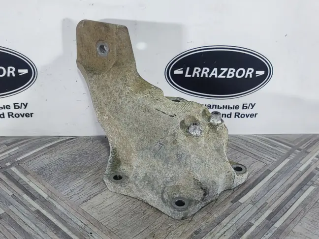 Кронштейн ДВС левый Range Rover Sport L320 3.6