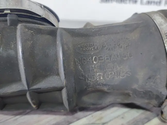 Патрубок воздушный Range Rover L320 05-09 3.6