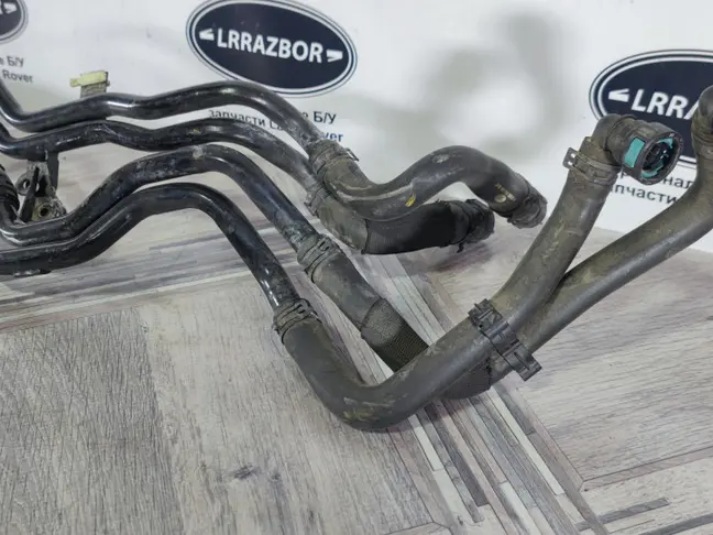 Патрубки отопителя Range Rover L320 05-09 3.6