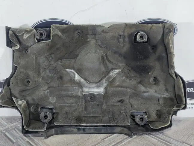 Крышка двигателя Range Rover Sport L320 3.6