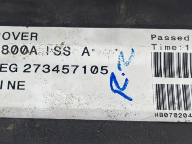 Блок предохранителей под капот Sport L320 3.6