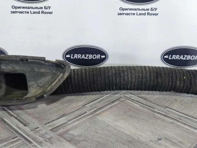 Воздушный патрубок Range Rover Sport L320 3.6