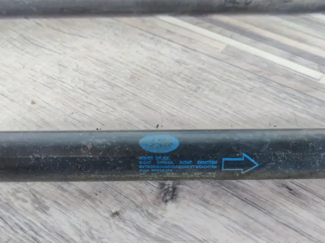 Амортизаторы крышки Range Rover Sport L320 05-11