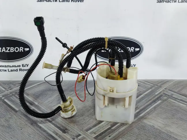 Насос топливный Range Rover Sport L320 2005-2009