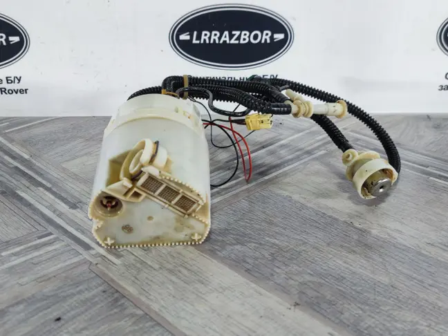 Насос топливный Range Rover Sport L320 2005-2009