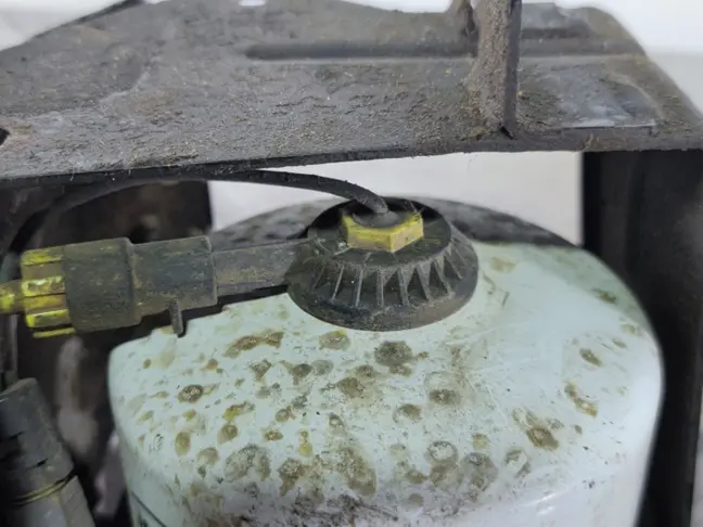 Корпус топливного фильтра Range Rover Sport L320