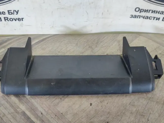 Вставка торпеды центр Range Rover Sport L320