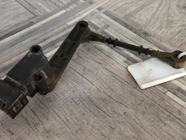 Датчик положения кузова задний RRS L320 рест