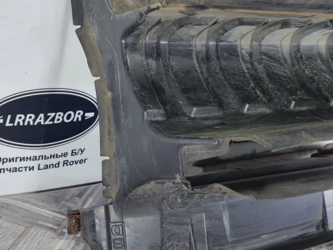 Диффузор центральный Range Rover L320 05-09