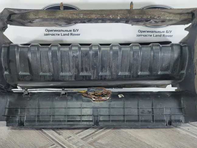 Диффузор центральный Range Rover L320 05-09