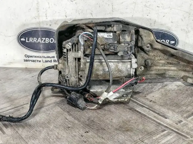 Компрессор пневмоподвески AMK L319/L320 05-13