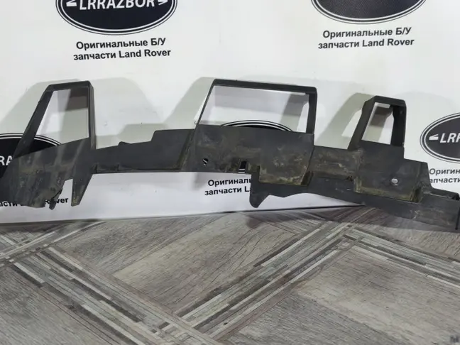 Кронштейн бампера левый Range Rover Sport L320