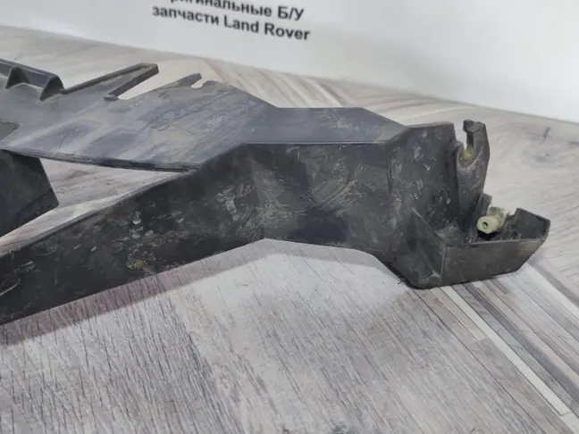 Кронштейн бампера левый Range Rover Sport L320