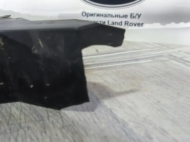 Кронштейн бампера левый Range Rover Sport L320