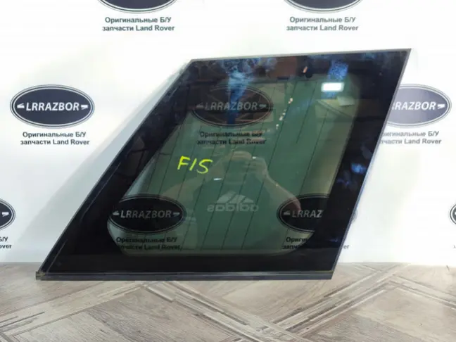 Стекло кузовное глухое правое Land Rover Sport 320