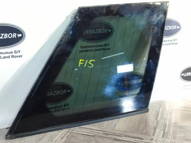 Стекло кузовное глухое правое Land Rover Sport 320
