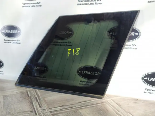 Стекло кузовное глухое правое Land Rover Sport 320