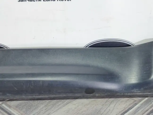 Молдинг двери задний левый  Range Rover Sport 320