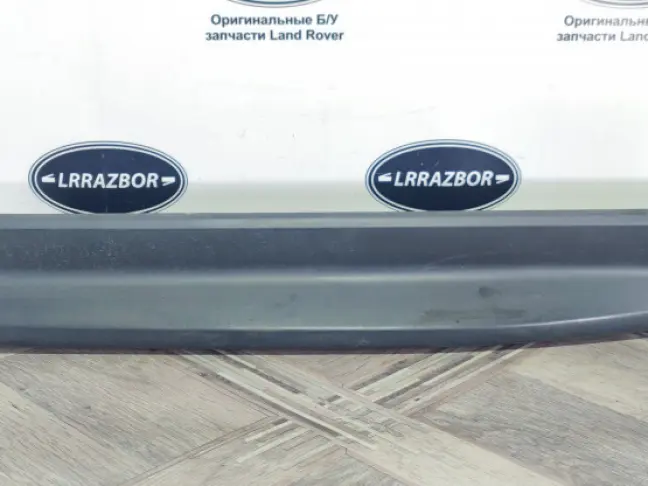 Молдинг передний правый  Range Rover Sport L320