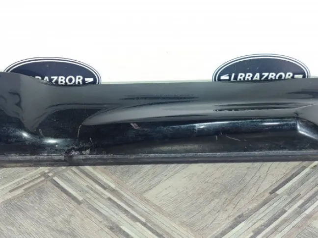 Молдинг двери задний правый Range Rover Sport 320