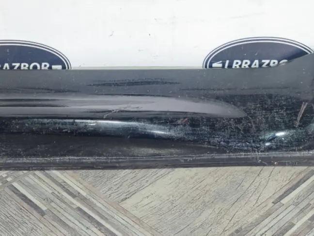 Молдинг двери задний левый  Range Rover Sport 320