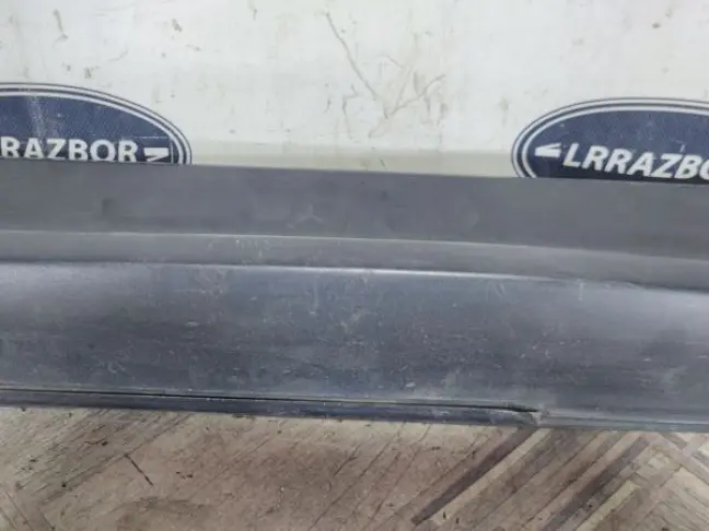 Молдинг передний правый  Range Rover Sport L320