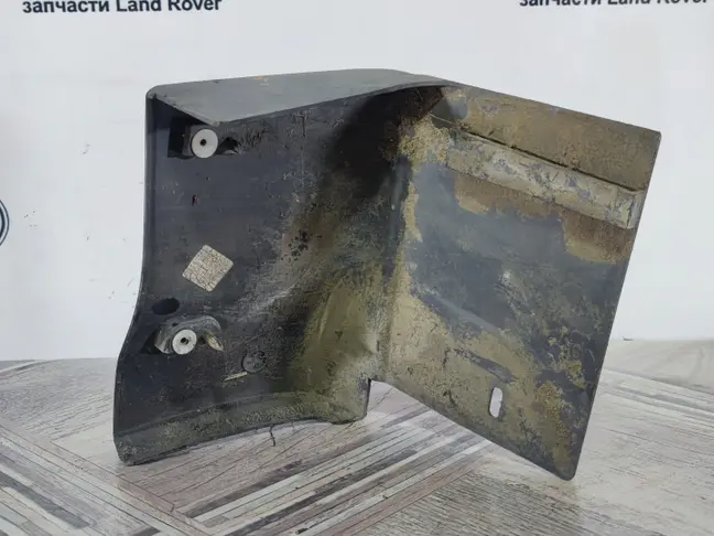 Молдинг переднего правого крыла  Sport L320 05-13