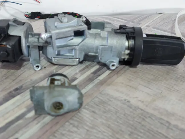 Замок зажигания Range Rover Sport L320 05-09