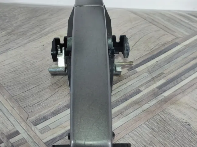 Ручка двери задняя правая Range Rover Sport L320