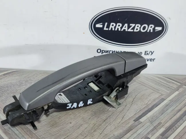 Ручка двери задняя правая Range Rover Sport L320